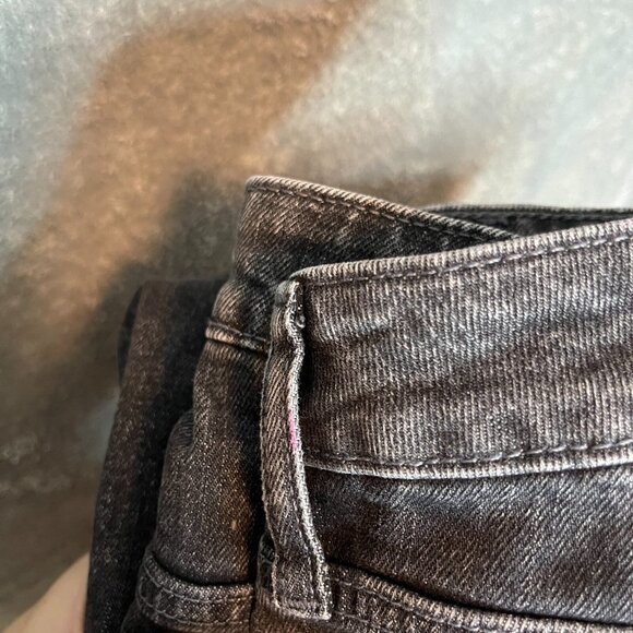 Old Navy Women Grunge Button Fly High Rise OG Straight Ankle Jean 22 Black - Picture 8 of 10